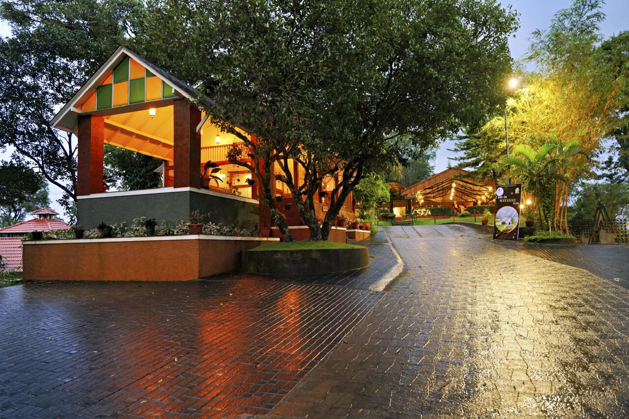 Lakeside Restaurant